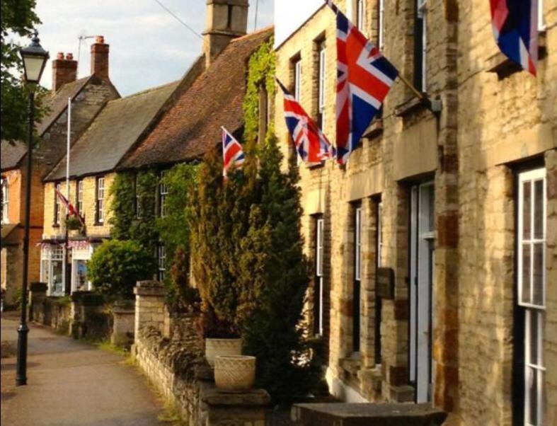 Dease Manor Higham Ferrers Exterior photo